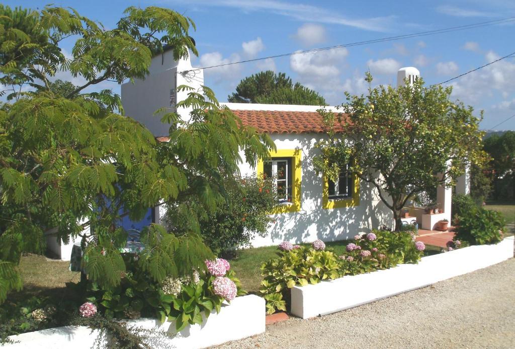 Casal Novo Hostal São Martinho do Porto Habitación foto