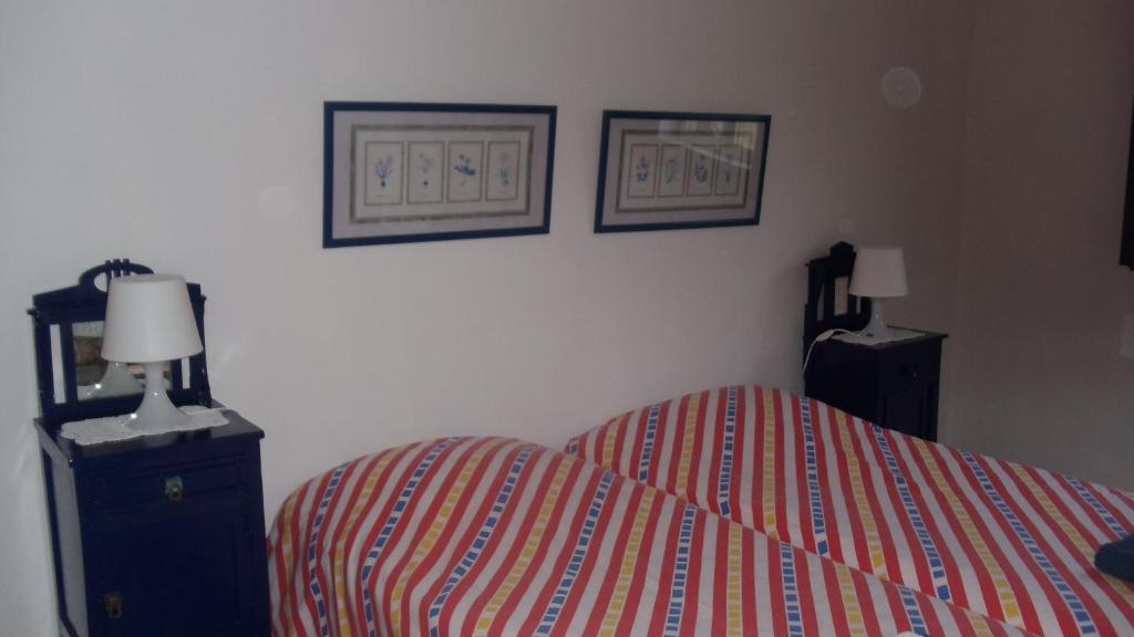 Casal Novo Hostal São Martinho do Porto Habitación foto